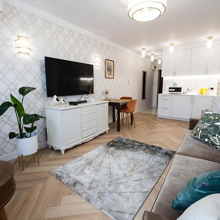 Apartament Zielona Ochota Varşova Dış mekan fotoğraf